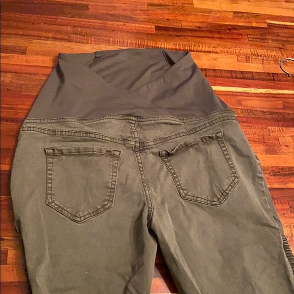 Isabel Maternity Military Pants - Picture 3 of 7